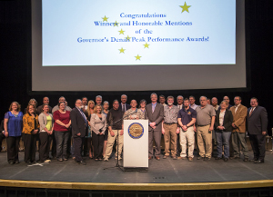 Photo of 2013 Spring Flood Response Team receiving Crisis Responder Award